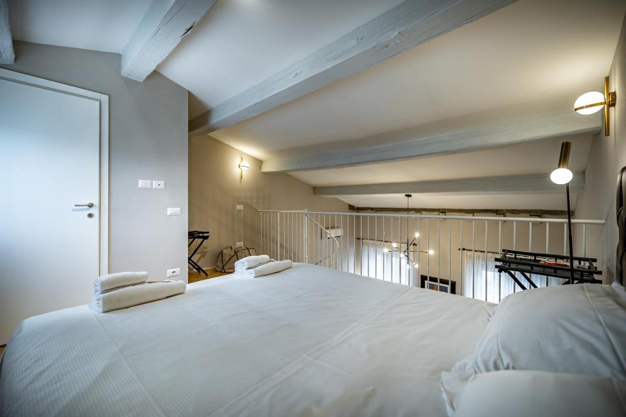 Hs4U Ricasoli Luxury Apartment Near Duomo N. 3 Florenz Exterior foto
